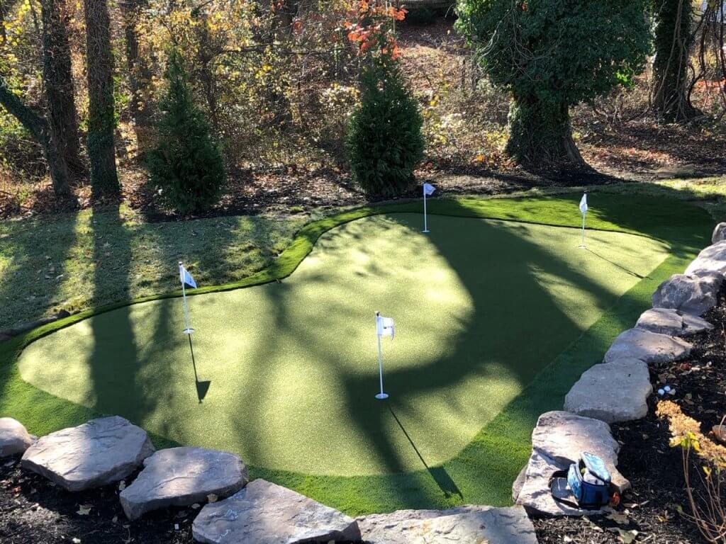 5 reasons to Install an artificial grass backyard putting green | SYNLawn Chesapeake