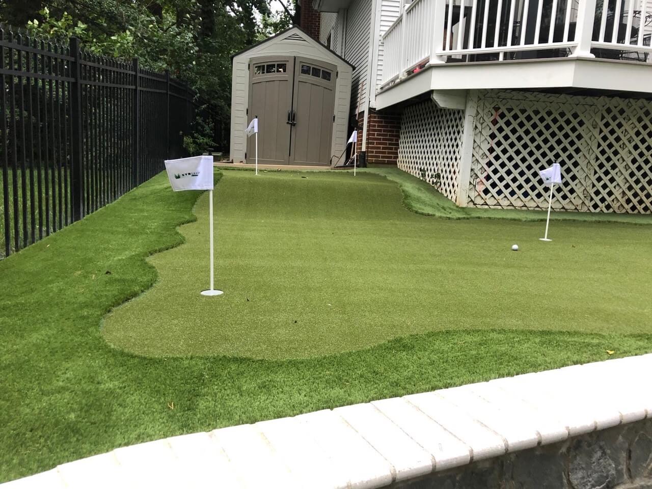 Residential artificial grass putting green