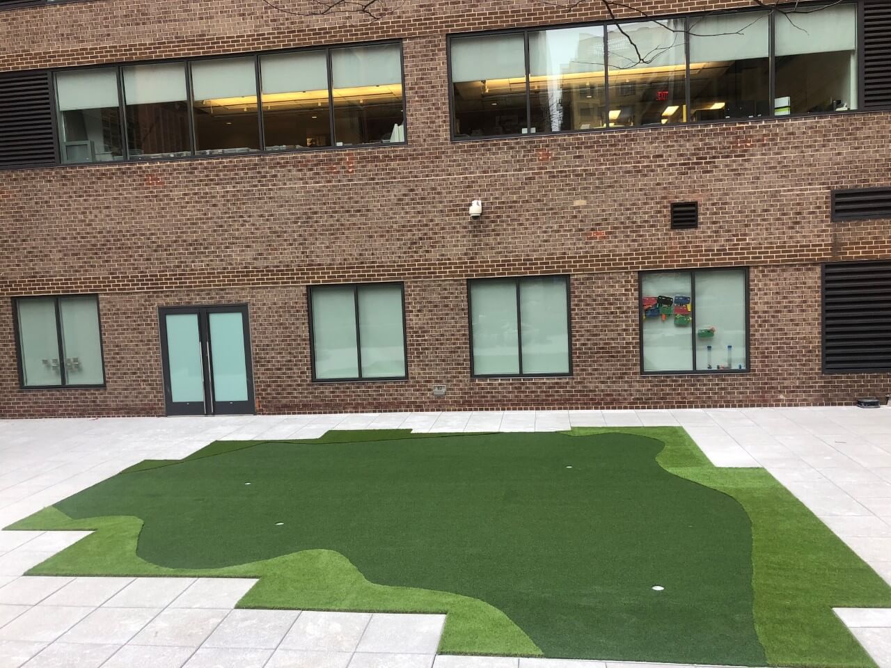 Commercial artificial grass putting green