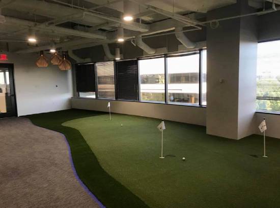 indoor putting green