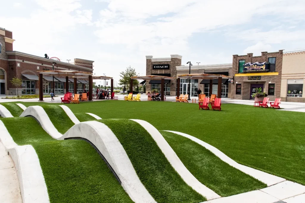 Commercial turf lawn installed by SYNLawn
