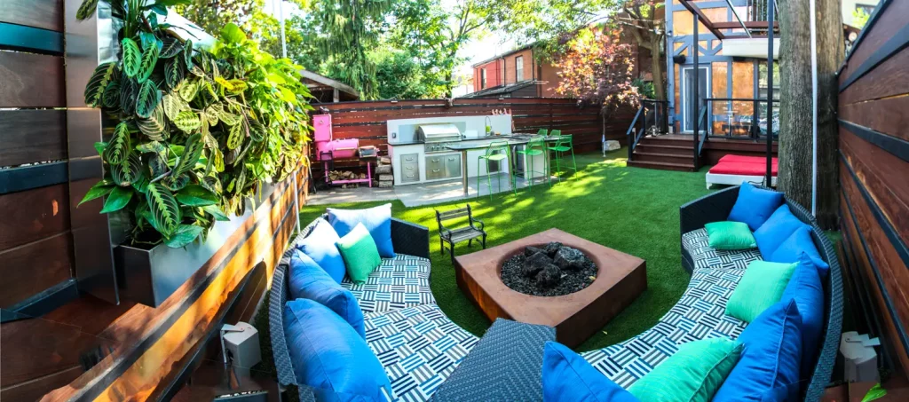 Artificial grass lawn installed by SYNLawn